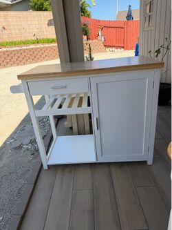Beautiful Kitchen island.
