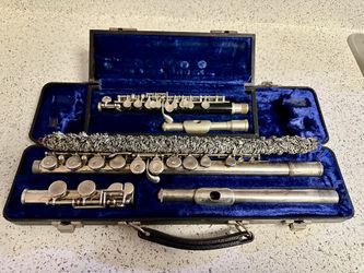 Selmer USA Flute and Gemeinhardt Beginner C Piccolo