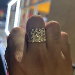 Chunky gold nugget ring