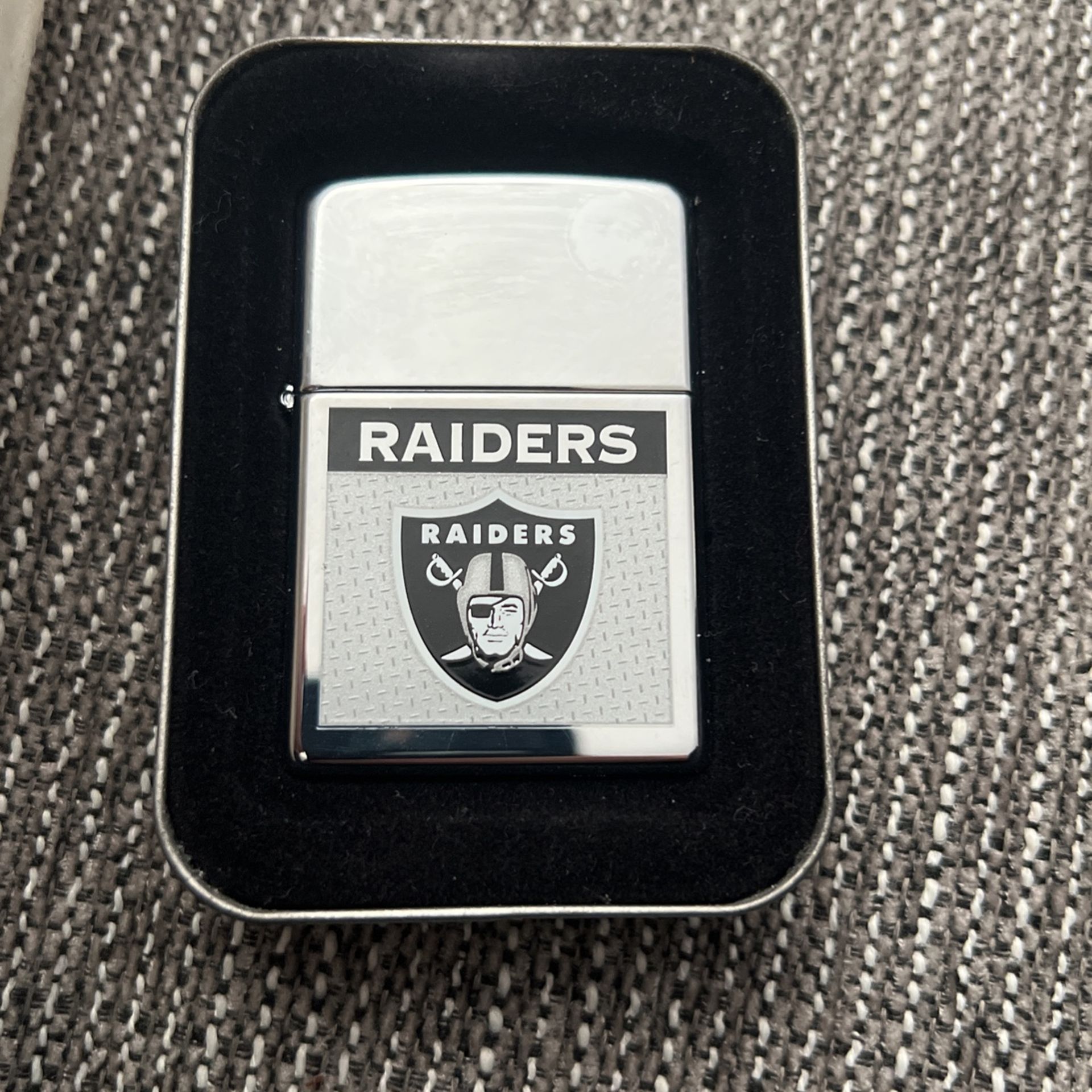 NFL Raiders Zippo Lighter