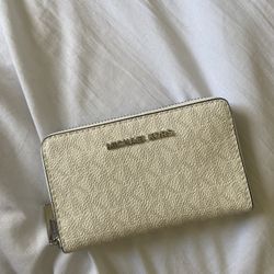 Micheal Kors
