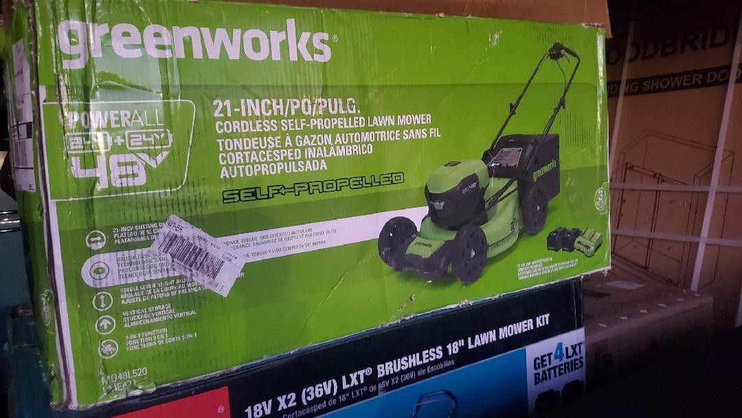 Greenworks 21" 48-Volt 2x 24V Self Propelled Cordless Walk Behind Lawn Mower 2x5.0A