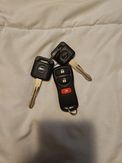 Keys And Remote Nissan 