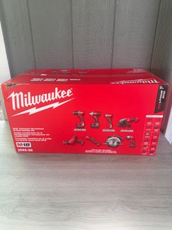 Milwaukee M18 18-Volt Lithium-Ion Cordless Combo Kit (8-Tool) with (2) Batteries Charger