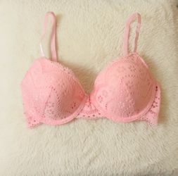 Used Pink Lace Bra