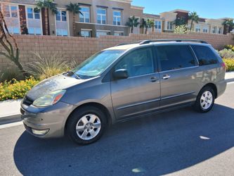 2004 Toyota Sienna