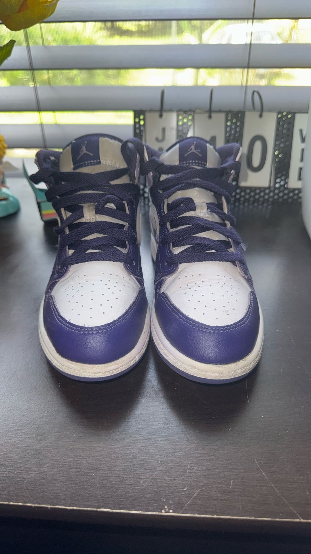 Jordan 1mid