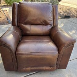 Leather Seat Couch 