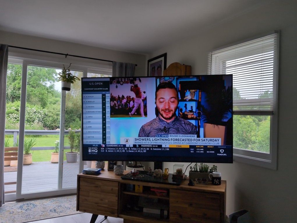 78" Sharp 4k UHD