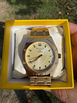INVICTA SPECIALTY