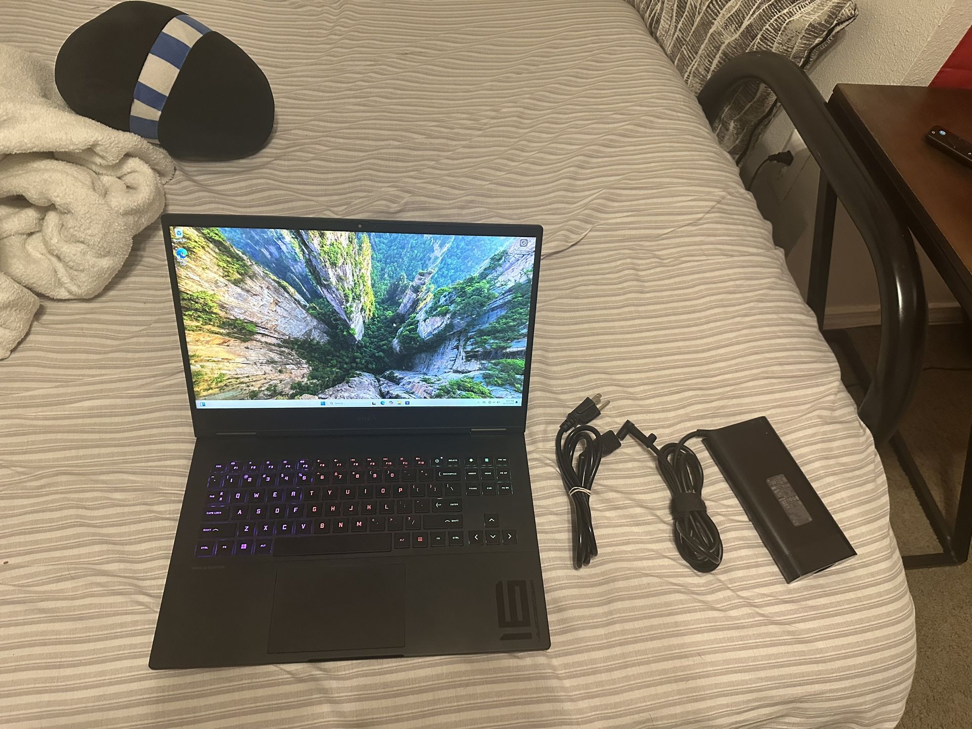 4070 Gaming Laptop