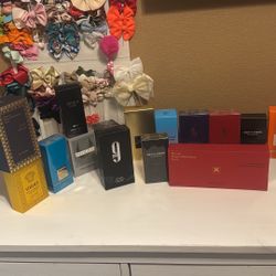 Perfumes (women) (men)