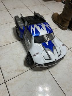 Short Course RC Truck Brushless
