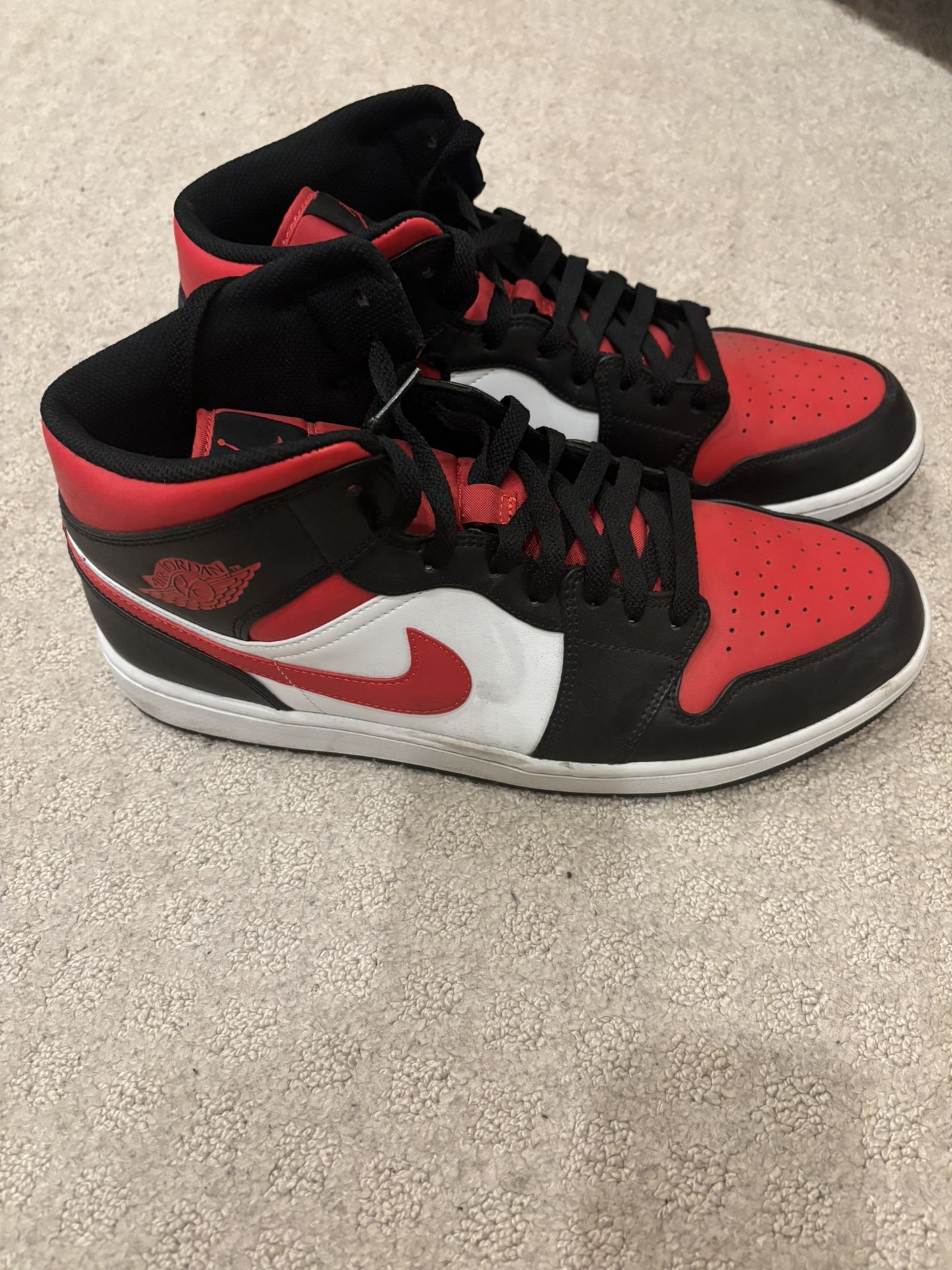 Mens Air Jordan Shoes Size 12.5
