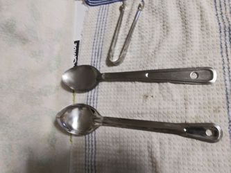 2 big stainless steel spoons and tongs