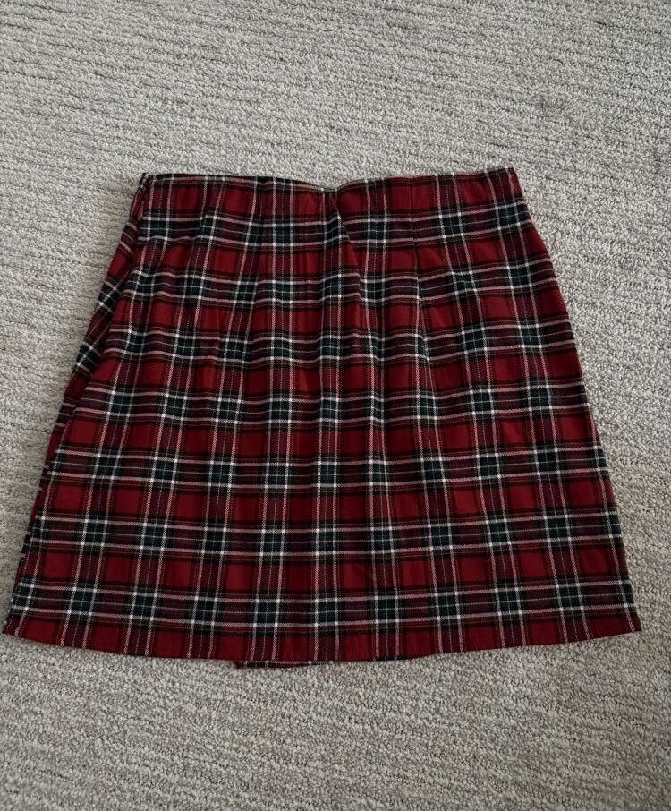 Hollister Red Plaid skirt