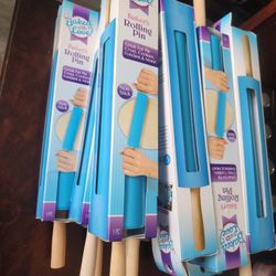 NEW $7.00 each or 2 for $10.00  Non Stick Light Weight Baker's Rolling Pin 15 Inches Long
