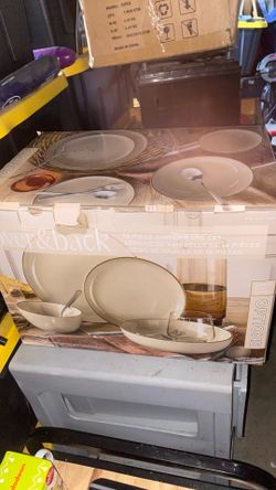 Over&back dinnerware set