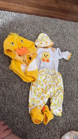 Ducky outfit