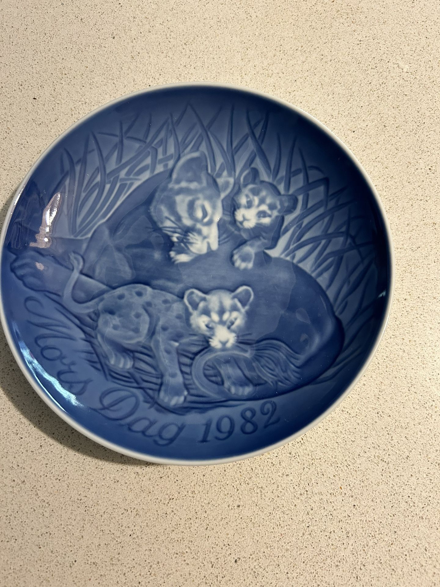 Copenhagen Mothers Day 1989 Ceramic Lion And Cubs