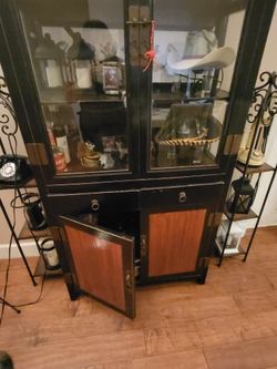 Cabinet free