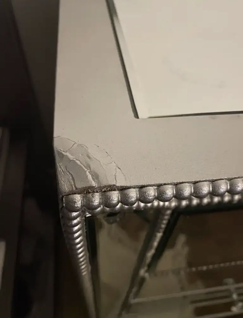 Mirrored Nightstand w/crystal knobs *has small crack shown in pictures