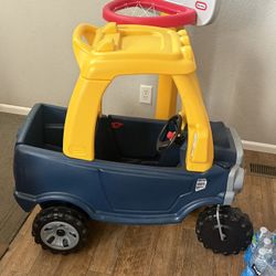 Little Tikes Coupe Ride-On Toy