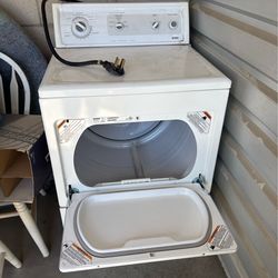 Electric dryer
