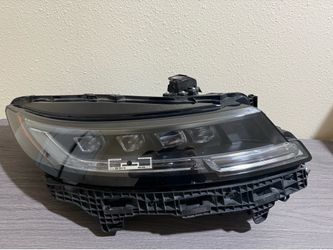RANGE ROVER EVOQUE RIGHT HEADLIGHT 2023 2024 2025
