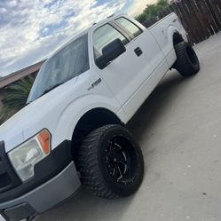 2009 Ford F-150 Truck