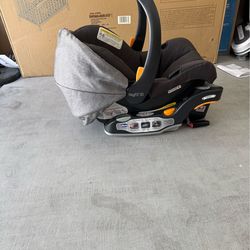 Infant car seat