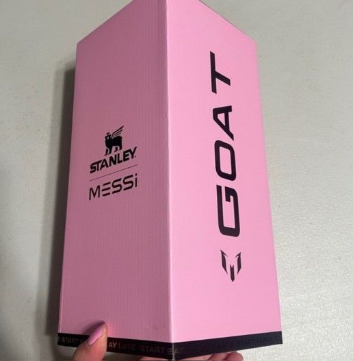 Stanley 40oz Messi Collab Quencher Protour The Goat Travel Tumbler Thermos Flowstate Straw Cup