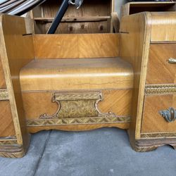 Art Deco Dresser Vanity With Mirror 