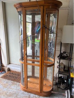 Curio cabinet