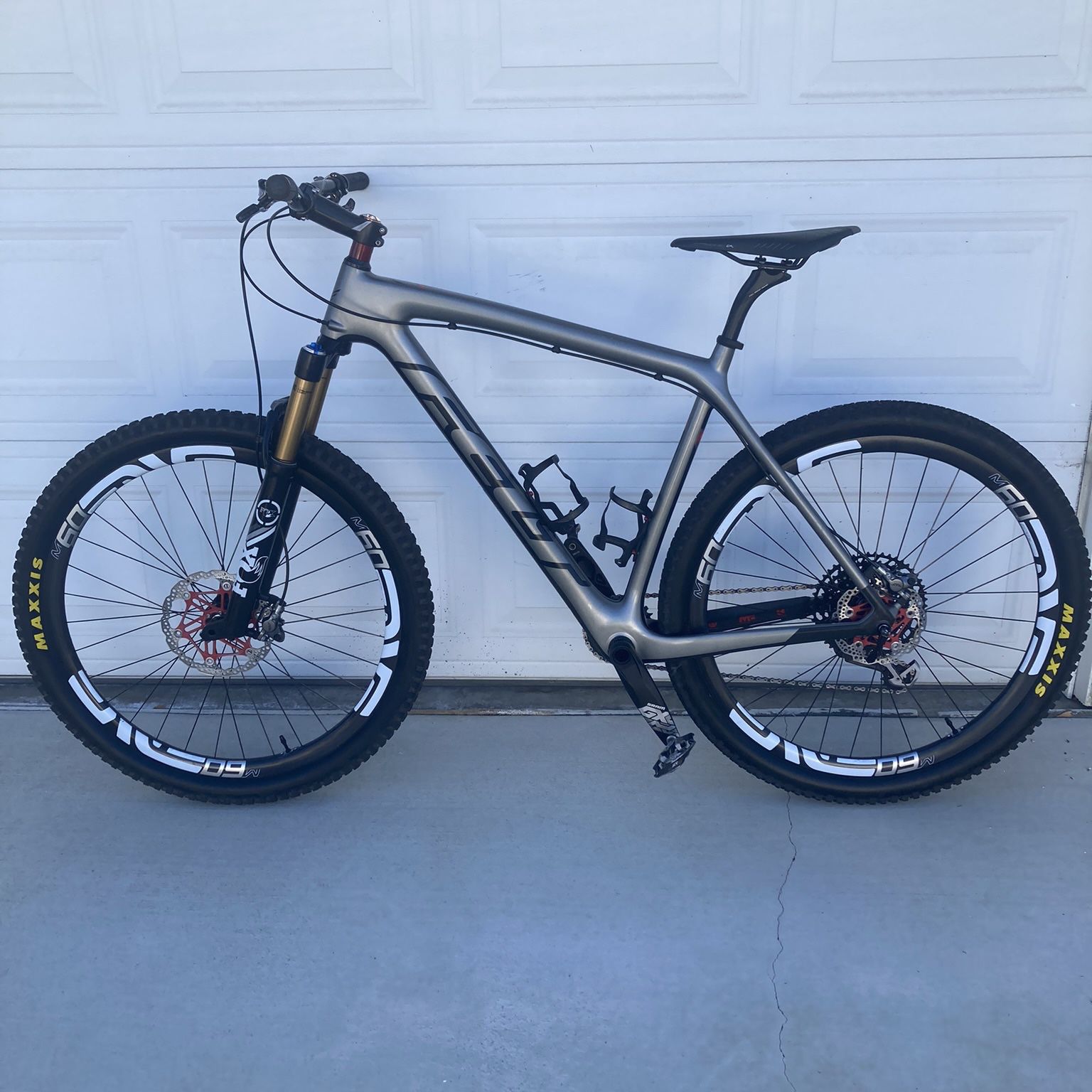 Felt Carbon 29er XC Mountain bike