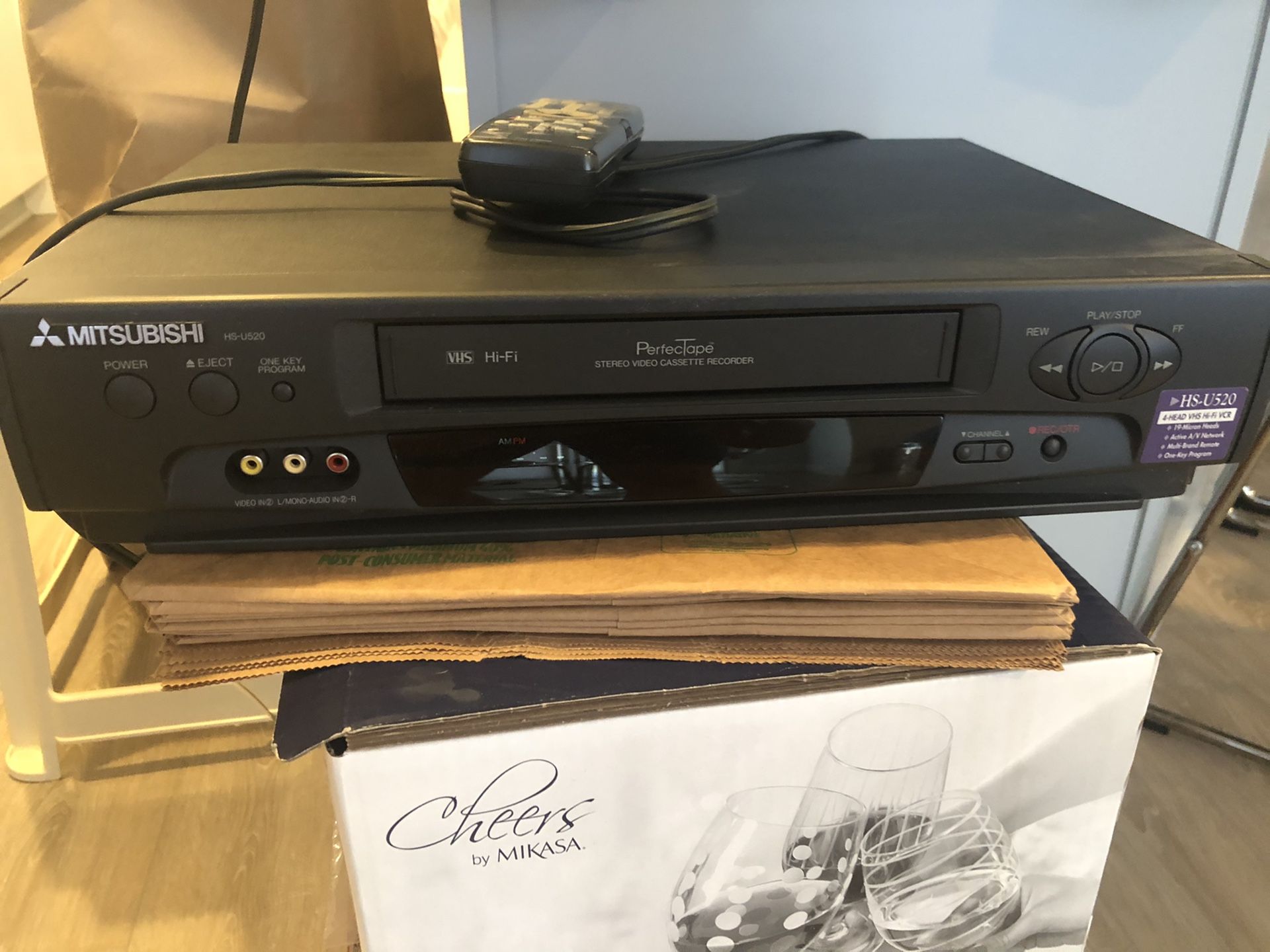 Mitsubishi HS-U520 VCR