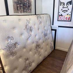 Queen Size Mattress 