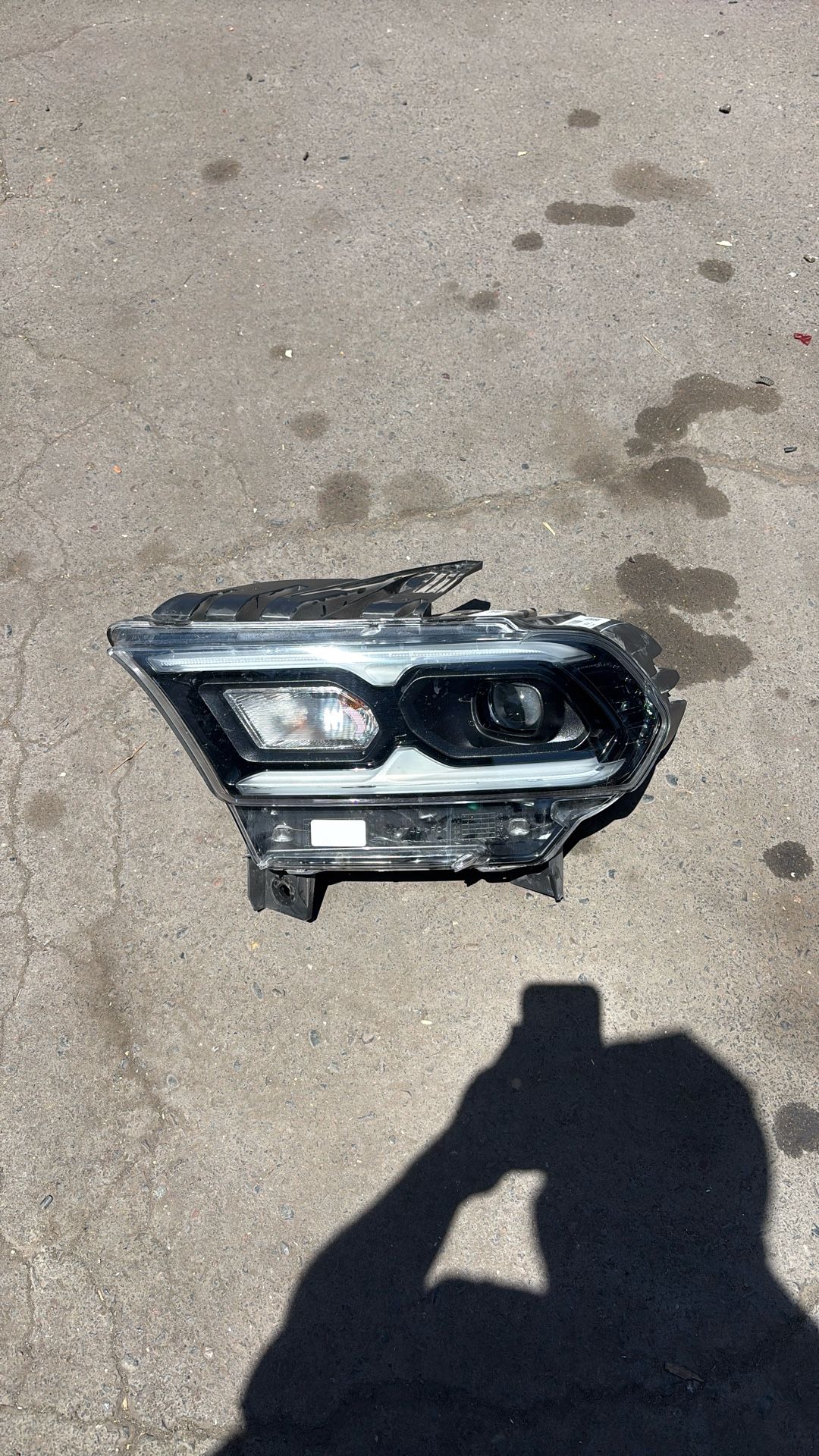 2021-2024 Dodge Durango Left Driver Side Headlight