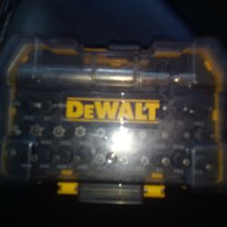 DeWalt Drill Bit Set