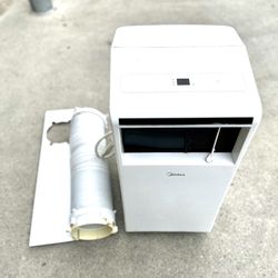 Midea 5,000 BTU (8,000 BTU ASHRAE) 115V Portable Air Conditioner with Comfort Sense Remote,