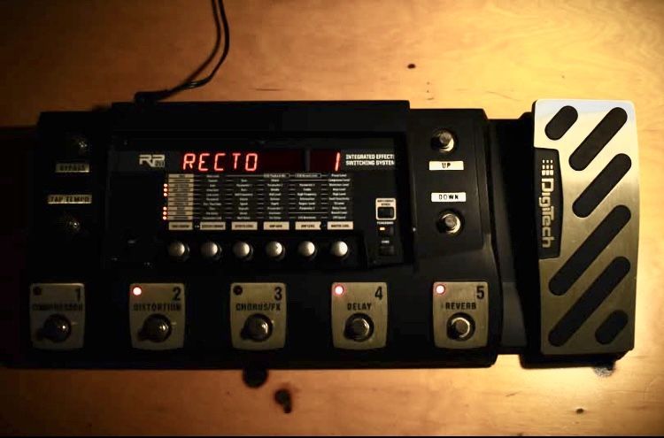 DigiTech RP500 Multi-Effects Guitar Effect Pedal