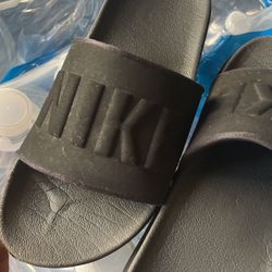 Nike Women Slides