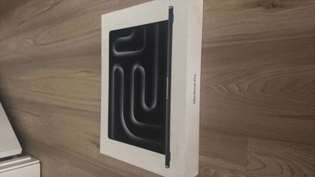 APPLE MACBOOK 16INCH M5 PRO CHIP