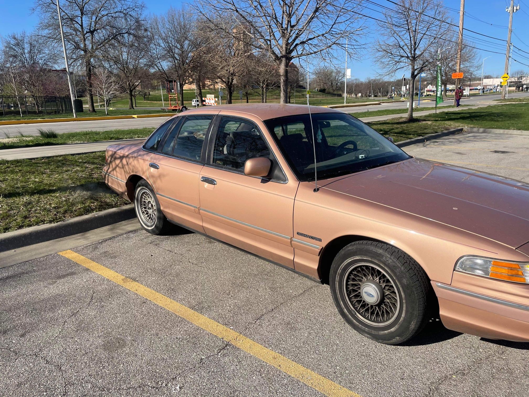 1994 Ford Crown Victoria