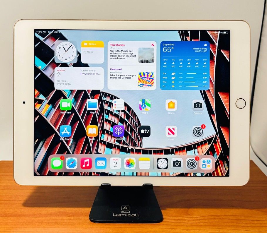 Apple Ipad Air 2 64GB 9.7” Fully Functional