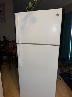 GE Fridge