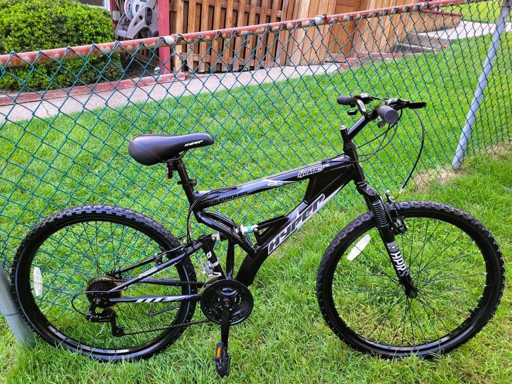 Hyper 26" Havoc Mountain Bike, 21 speed full suspension