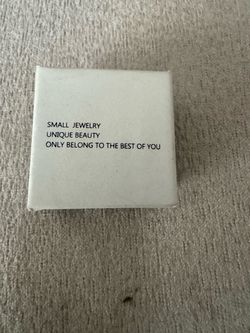 MOISSANITE Weight 2.0ct