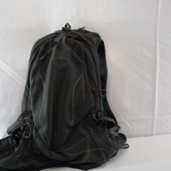 Osprey Duro 15L Men's Running Hydration Vest with Hydraulics Reservoir - Like New