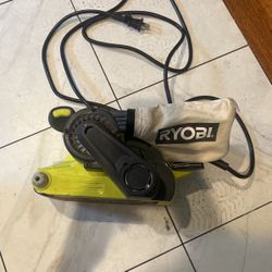 Ryobi Sander 